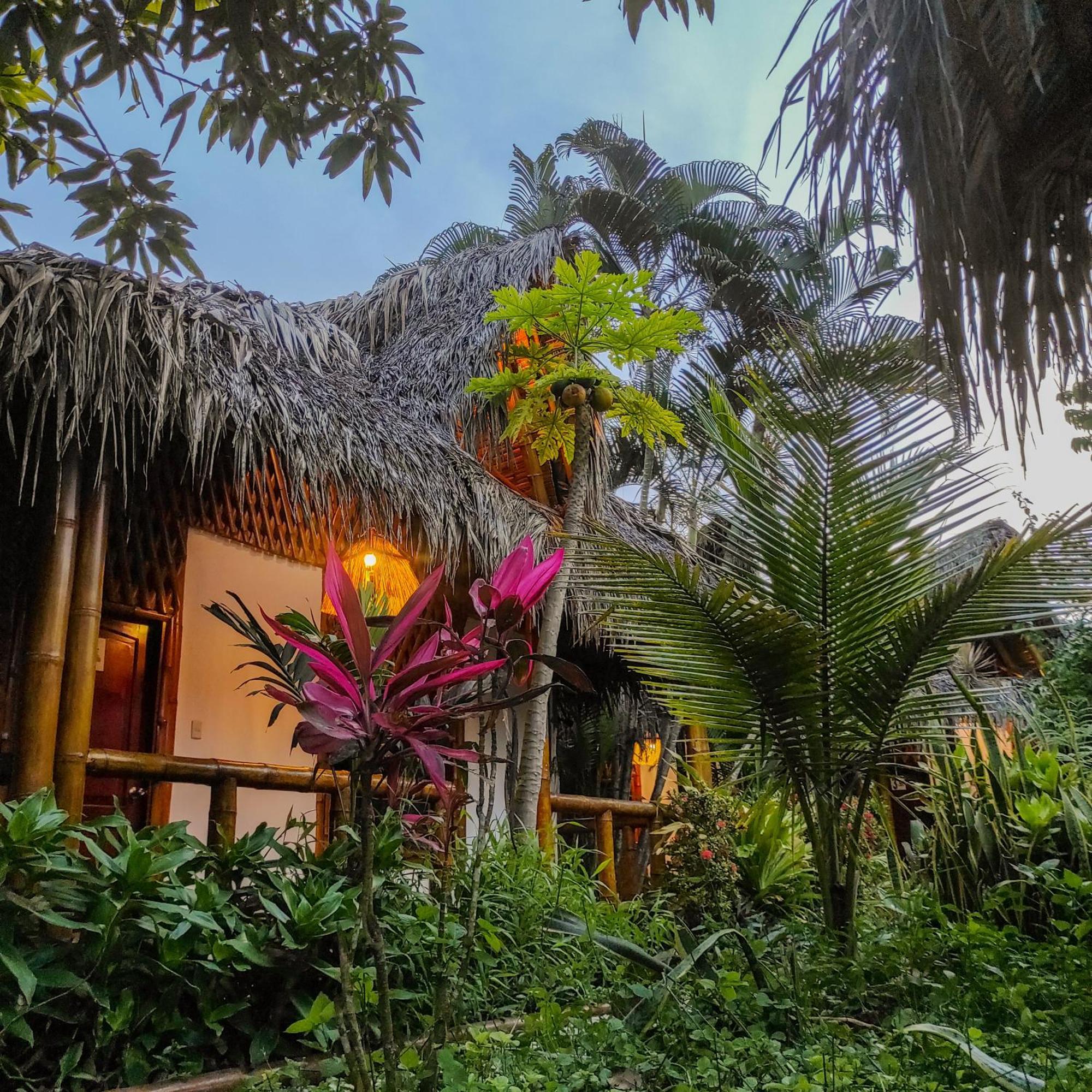 Montanita Cabanas ภายนอก รูปภาพ